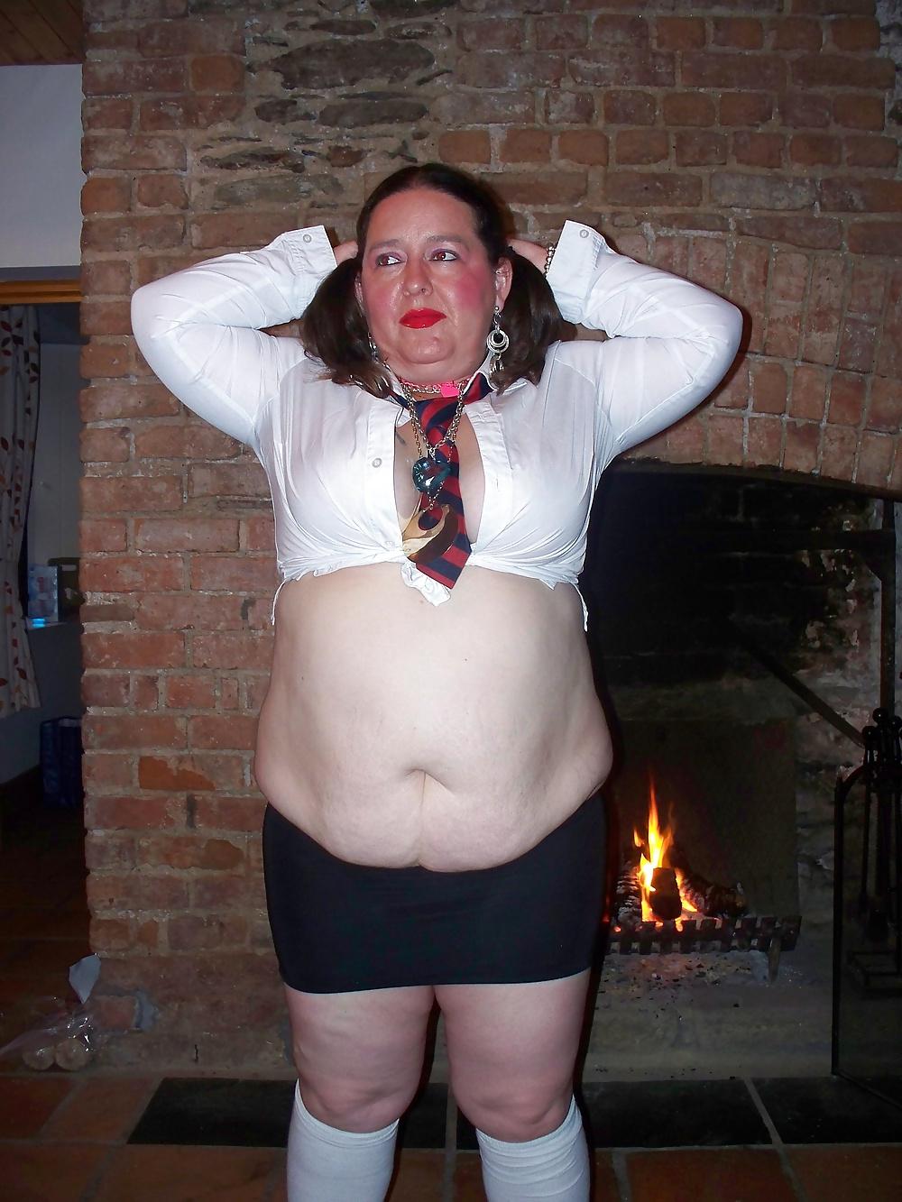 14P Fatty Tries to Be a Sexy Schoolgirl