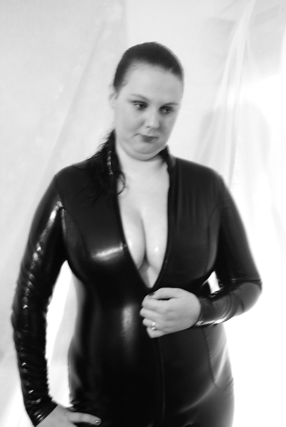 25P Catsuit mistress