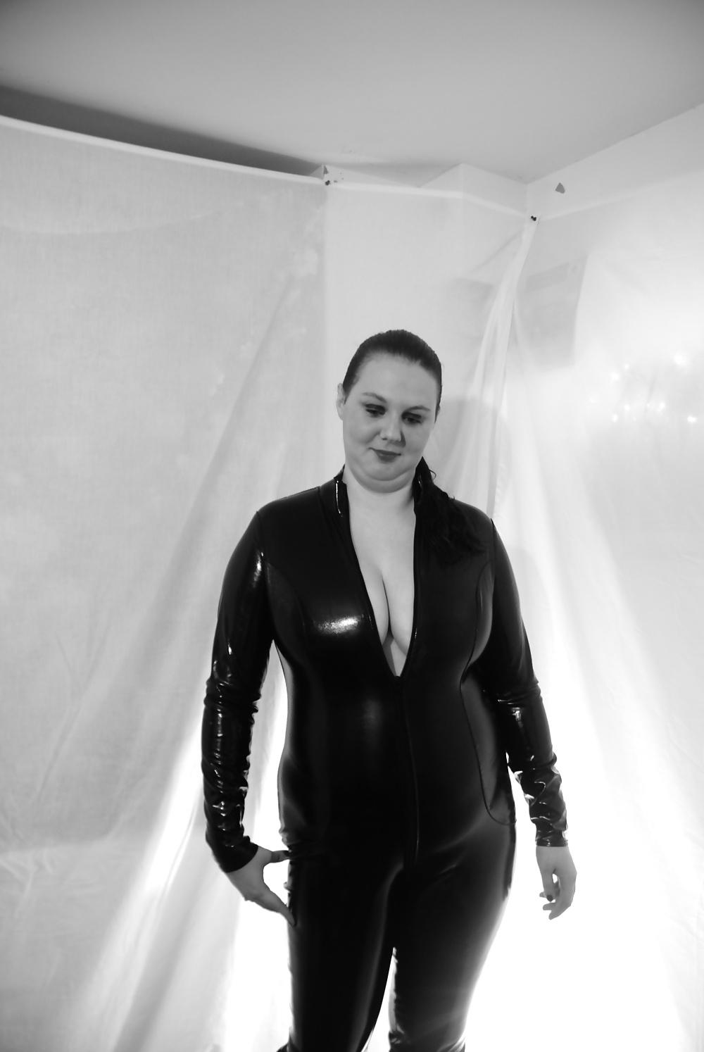 25P Catsuit mistress