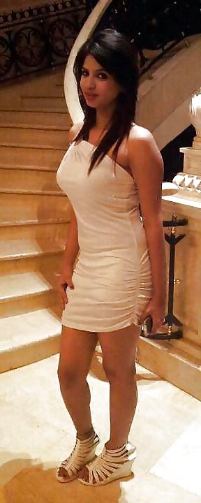 25P DESI BABES