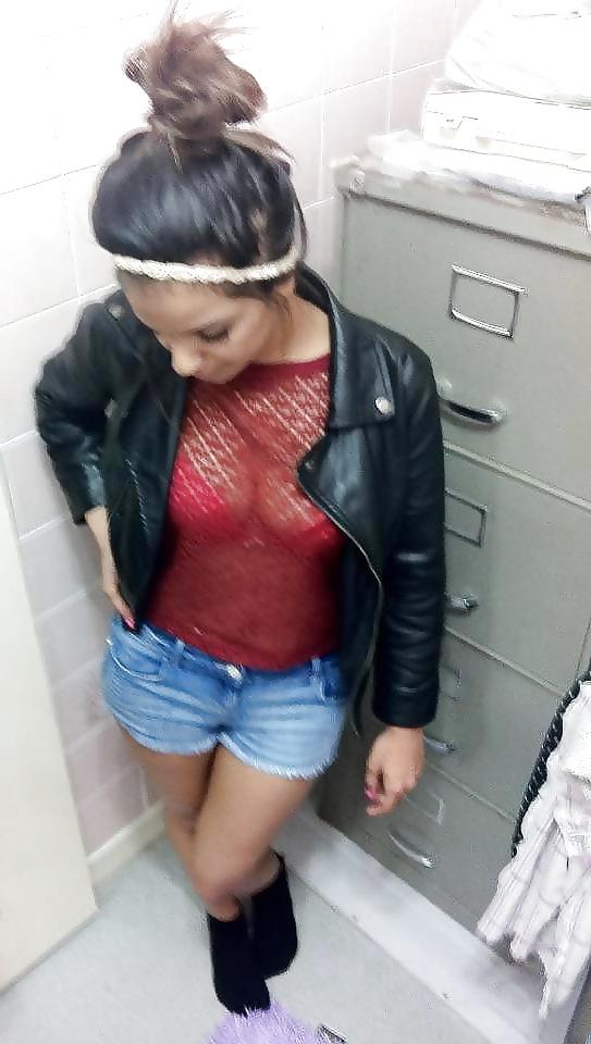 25P DESI BABES