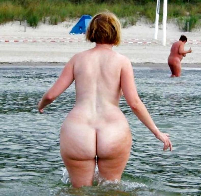 25P Massive Fleshy Buttocks 27