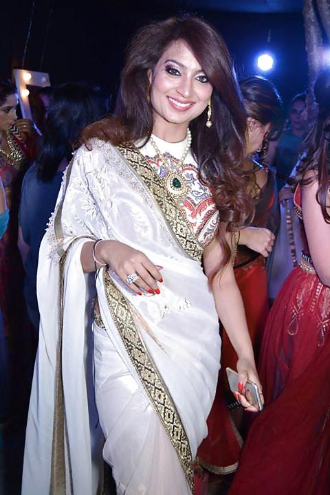 25P Sexy Mature Aunties (indian and nepali)