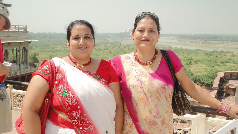 25P Sexy Mature Aunties (indian and nepali)