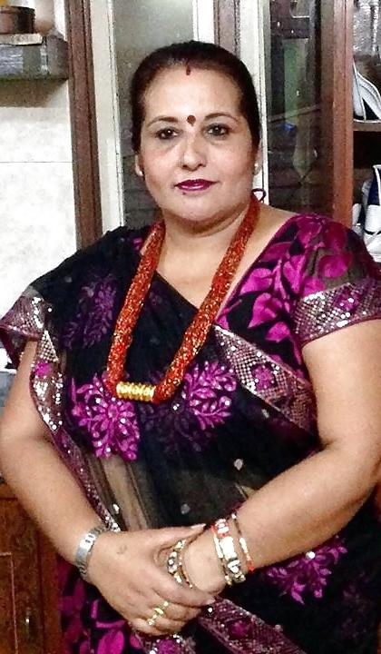 25P Sexy Mature Aunties (indian and nepali)