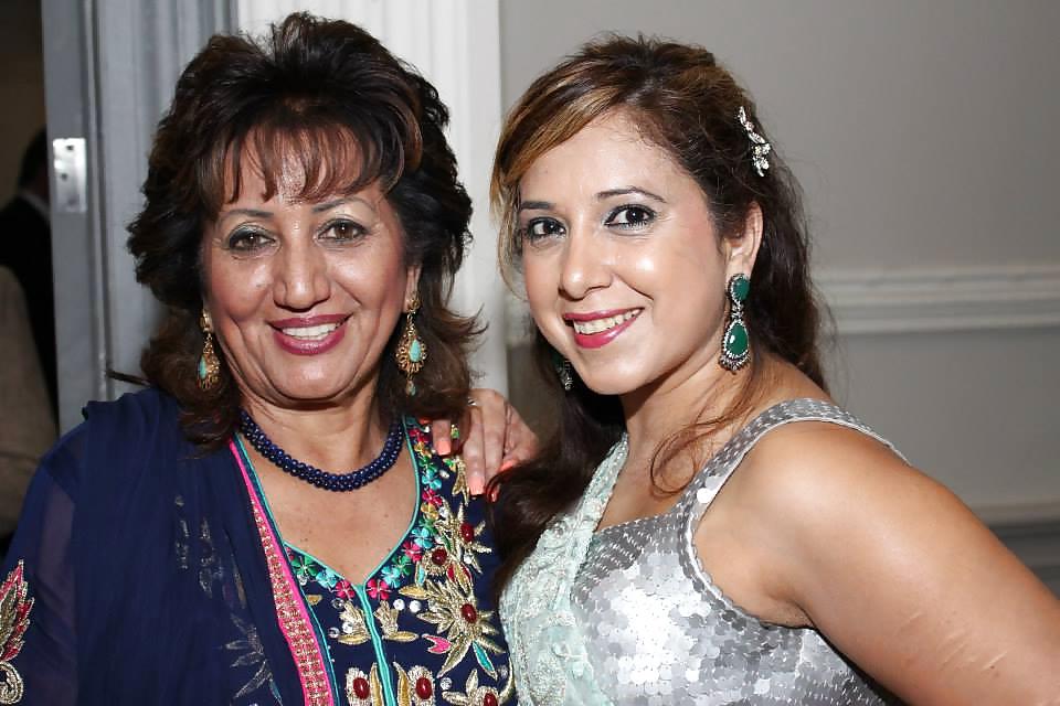 25P Sexy Mature Aunties (indian and nepali)