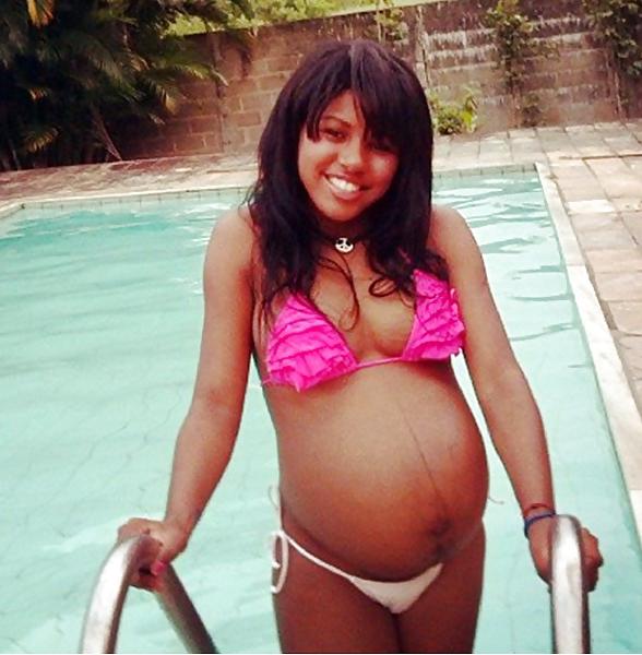 4P Ebony teen pregnant