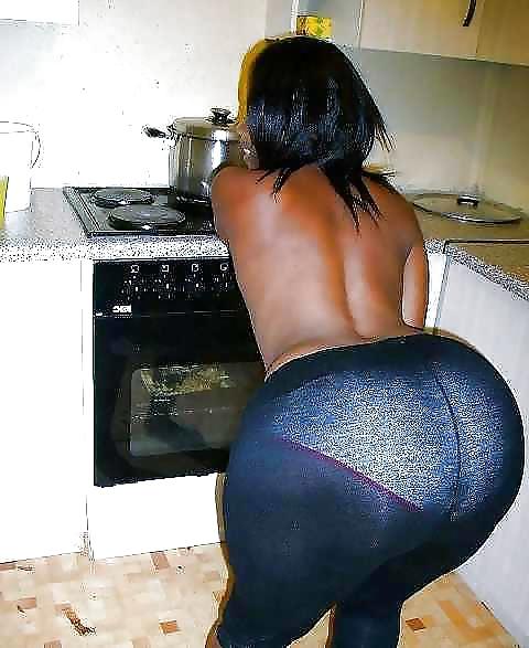 25P Big ass babes