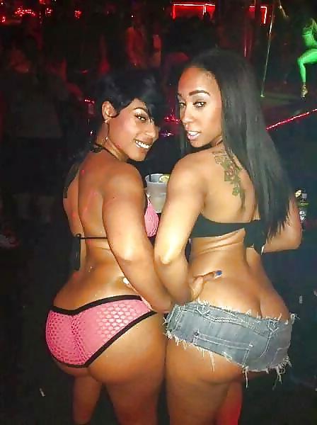 25P Big ass babes