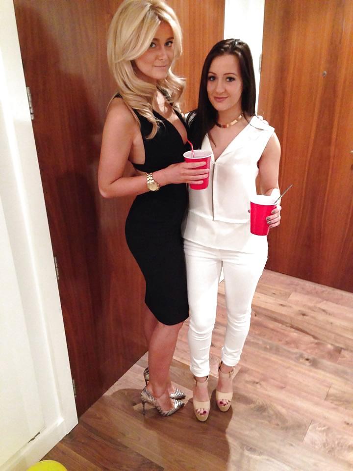 23P Anglaises en talon Engilsh babes in high heels ep4