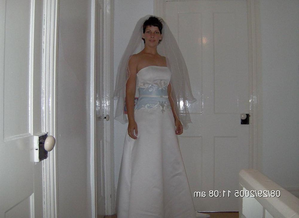 25P Nice Amateure Wife