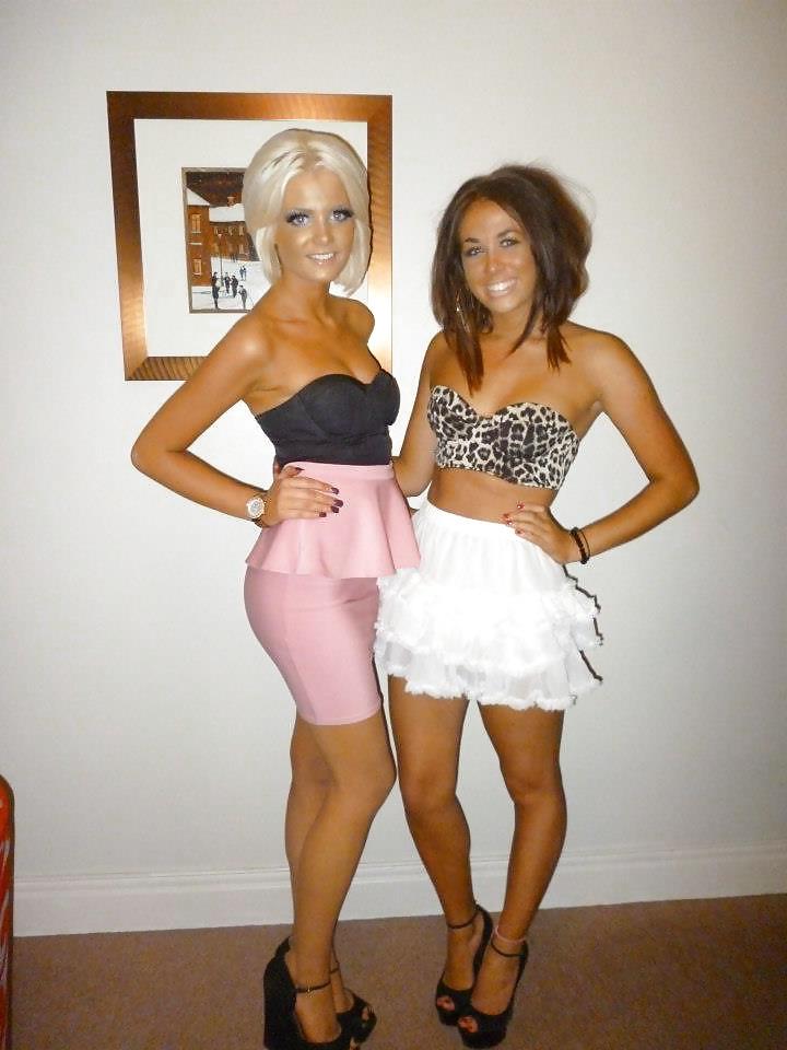 25P Anglaises en talon Engilsh babes in high heels ep5