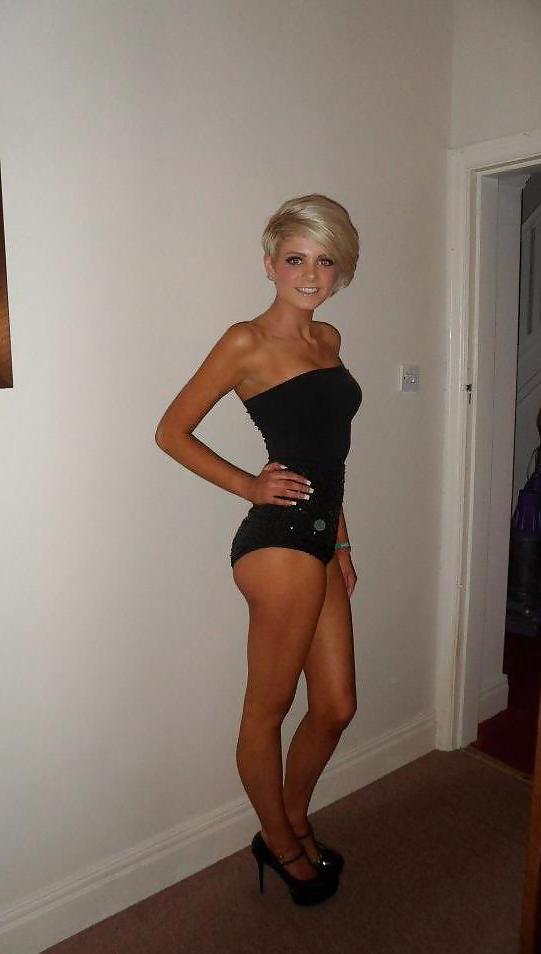 25P Anglaises en talon Engilsh babes in high heels ep5