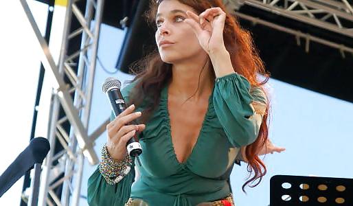 6P Julia Jule Neigel grosse Titten - big boobs