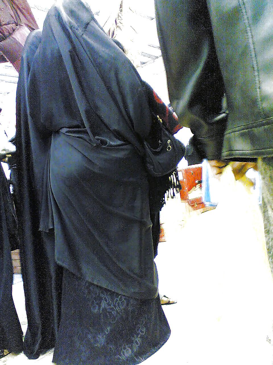 25P BEURETTE SEXY HIJAB (BELGIUM)
