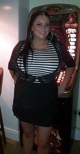 12P English Girl With XL Boobs