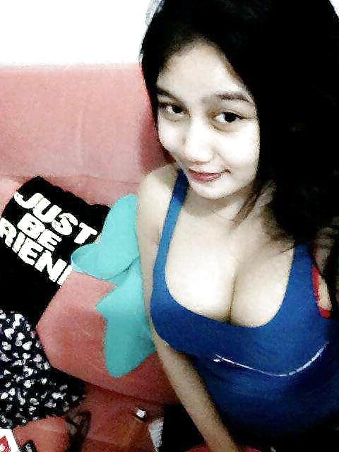 18P Malay Teen with Massive Tits