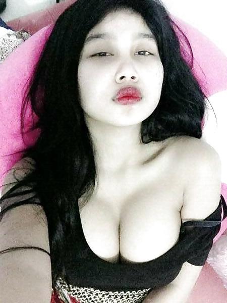 18P Malay Teen with Massive Tits