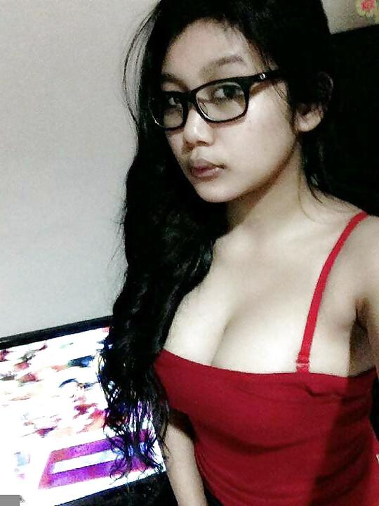 18P Malay Teen with Massive Tits