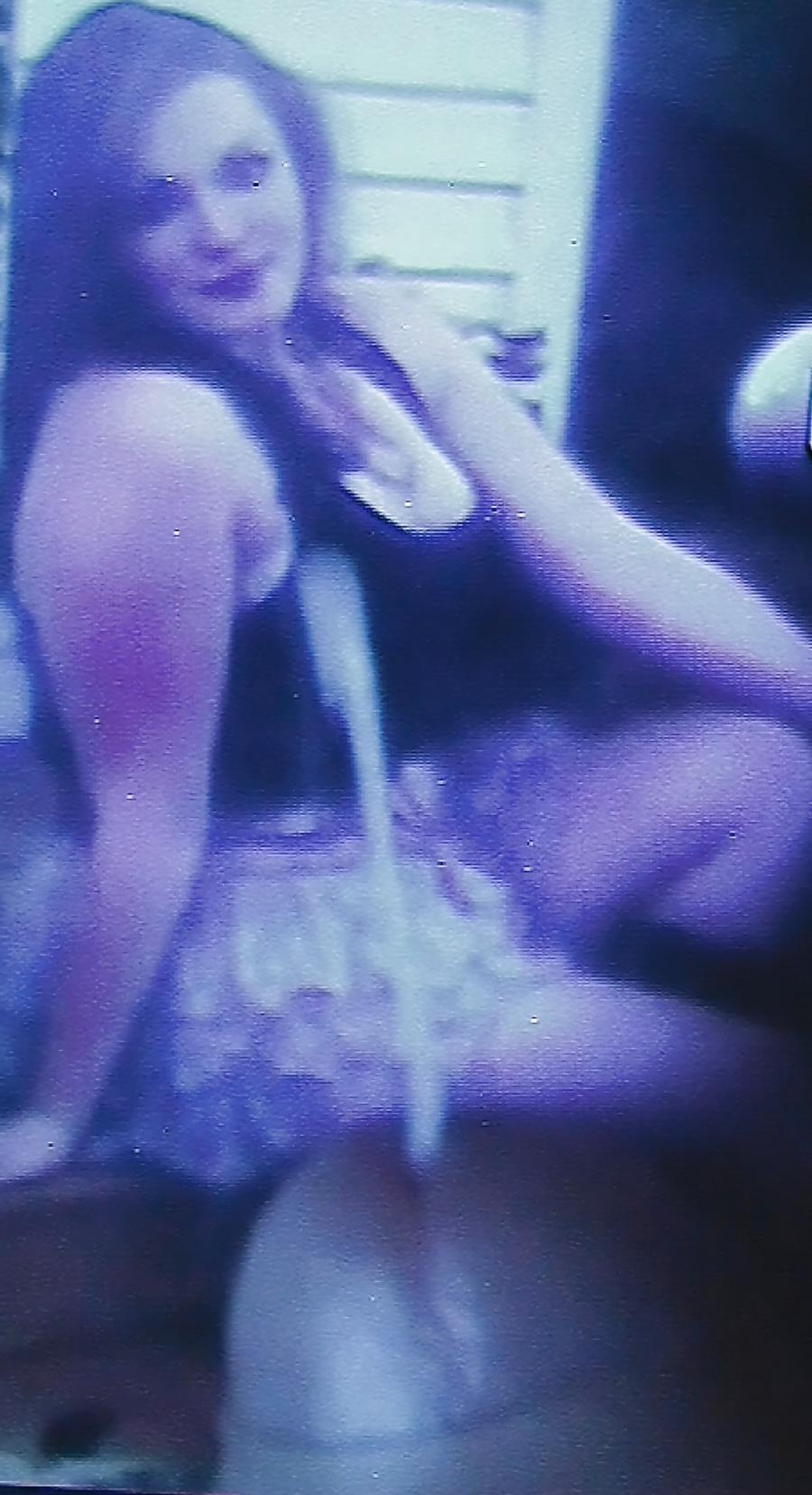 16P Cum shoots on fatty girls