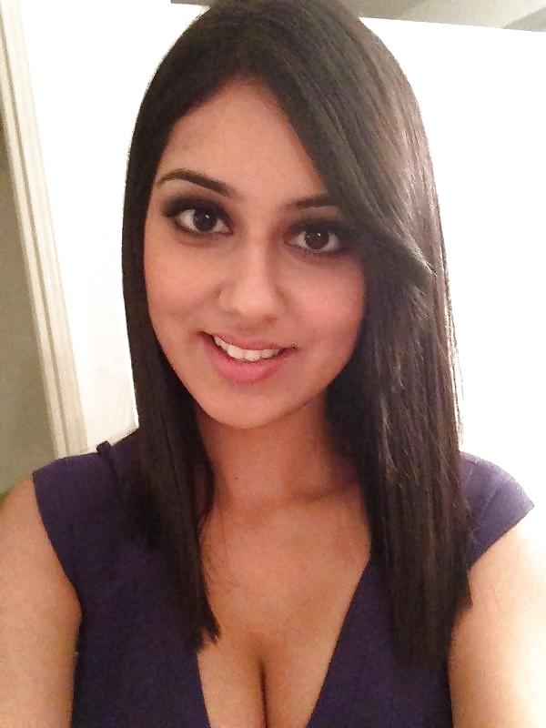 25P Indian Virgin Girls