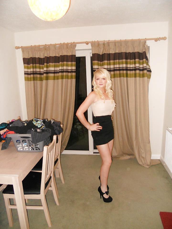 25P Anglaises en talon Engilsh babes in high heels ep6