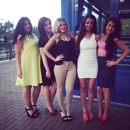 25P Anglaises en talon Engilsh babes in high heels ep6