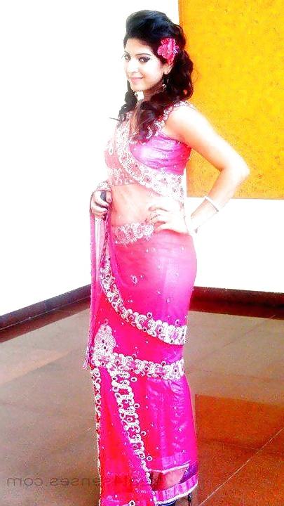 25P Indian babes