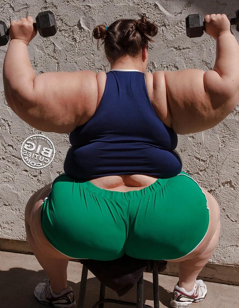 25P Big beautiful woman