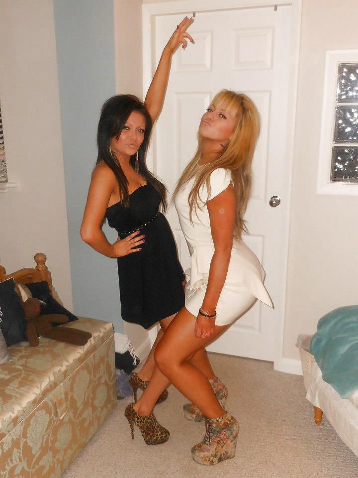 25P Anglaises en talon Engilsh babes in high heels ep7