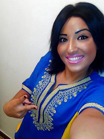 25P LES SALOPES BEURETTE TUNISIENNE
