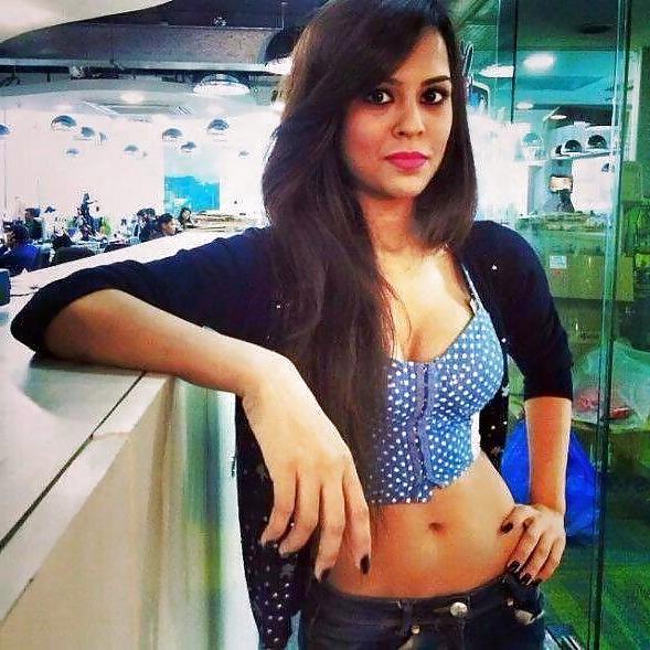25P INDIAN GIRLS