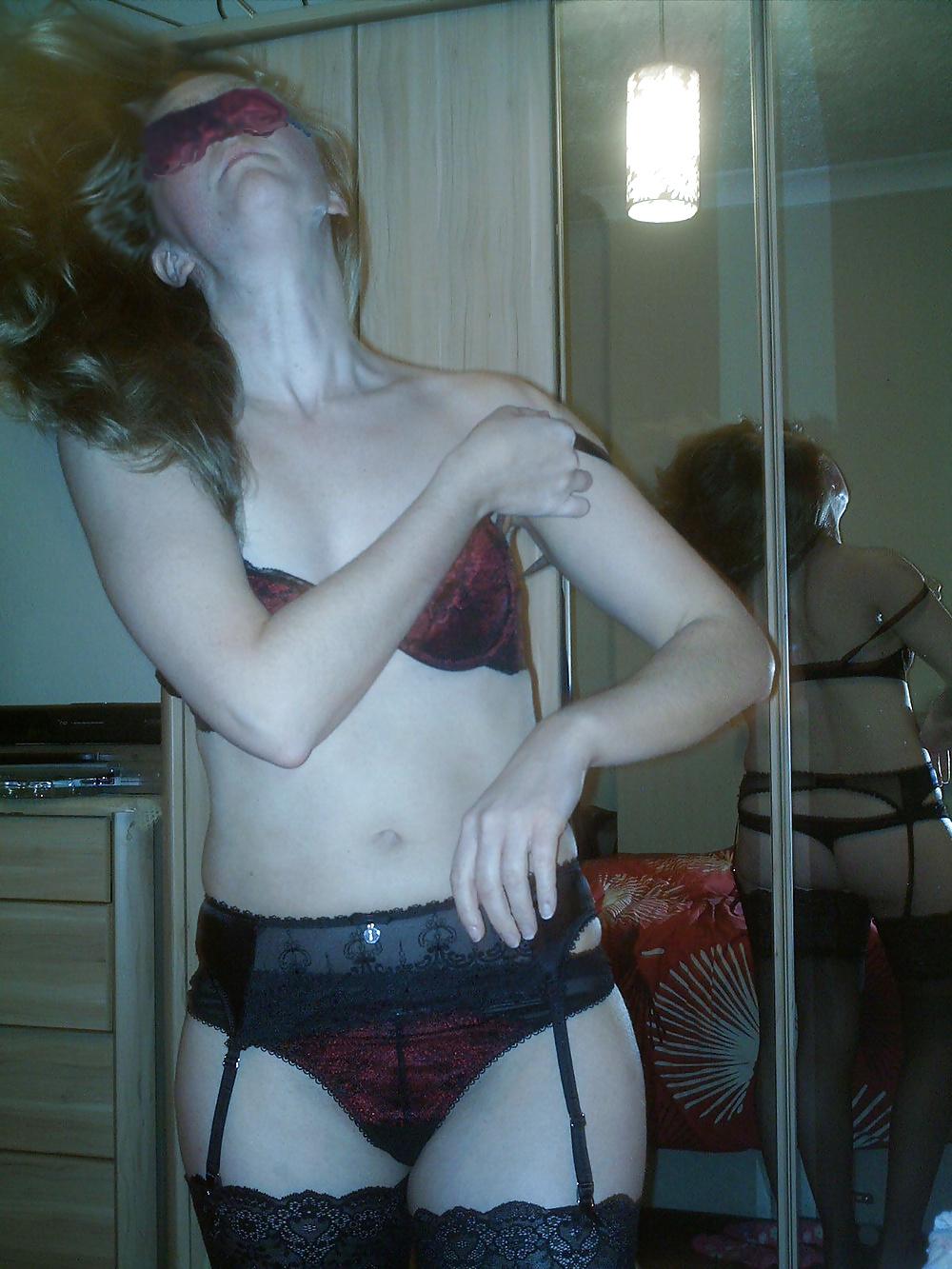 14P Pics of me! wanna trade Couple, wife or gf pics