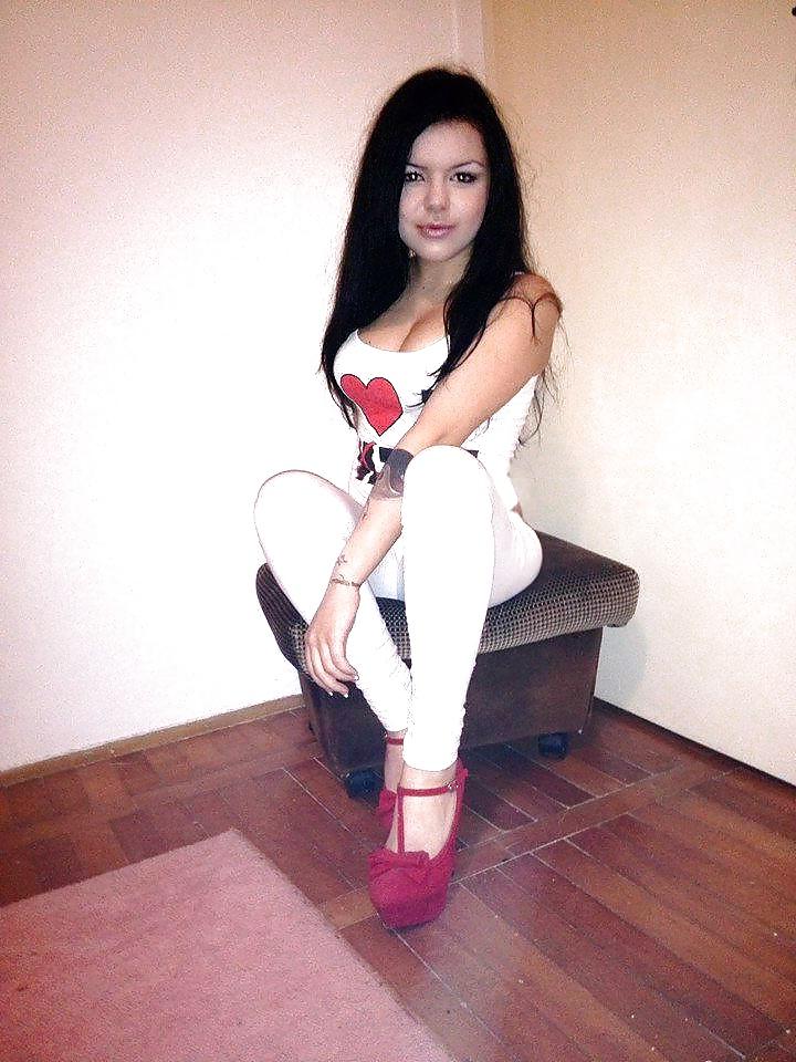 12P Anetaa  Macedonian teen big ass big tits