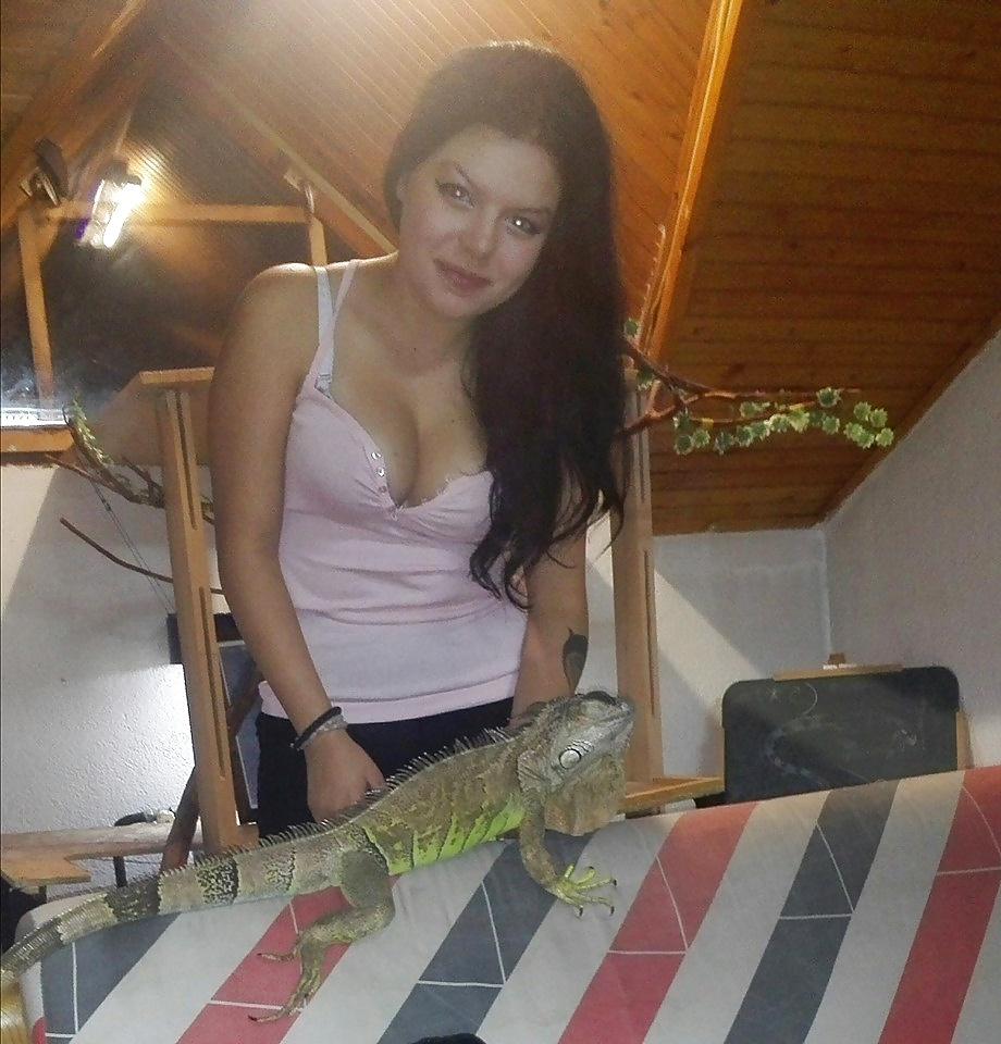 12P Anetaa  Macedonian teen big ass big tits