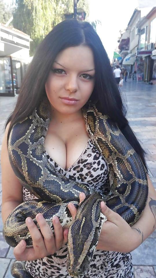 12P Anetaa  Macedonian teen big ass big tits