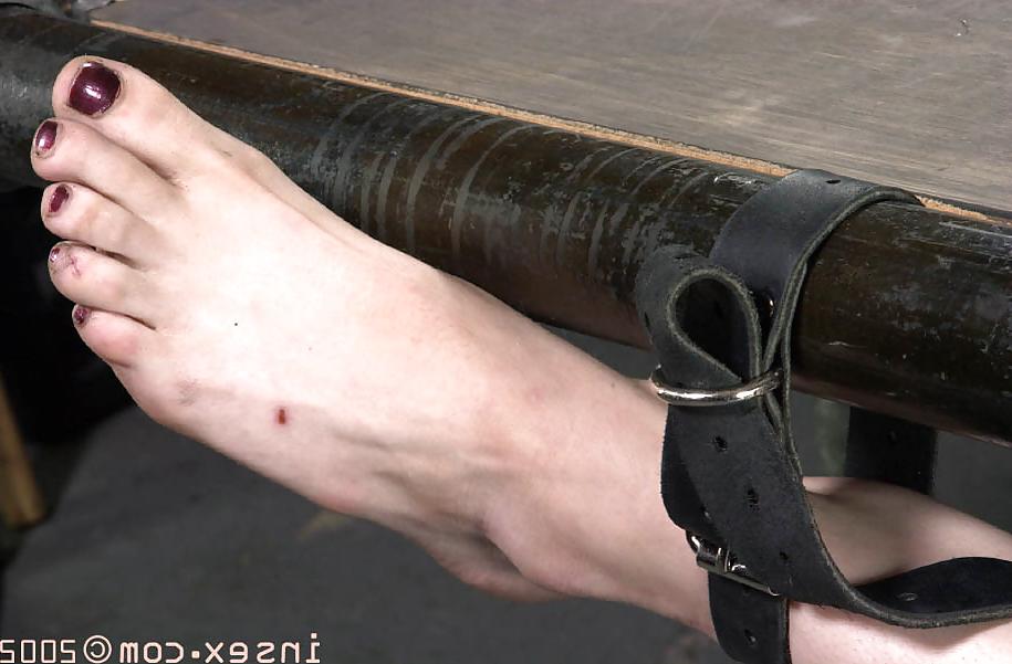 25P Molly Matthews Bondage