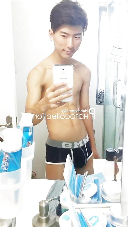 21P Asian gays in underwear