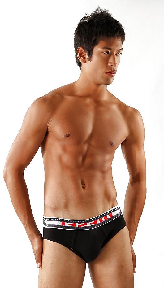 21P Asian gays in underwear