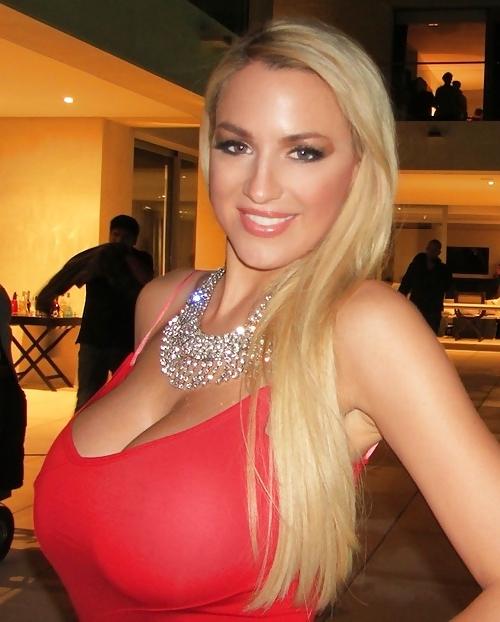 25P Webtastic Boobs Vol.815