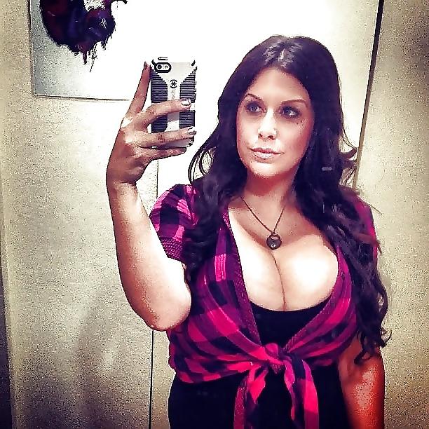 25P Webtastic Boobs Vol.815