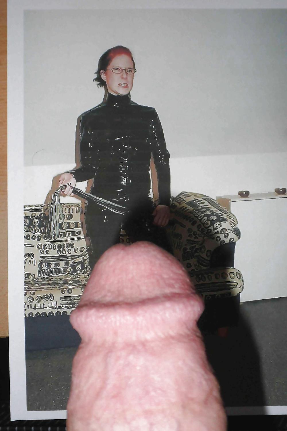 25P ME HELLE COME SPERM