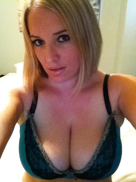 24P Babes with great boobs!