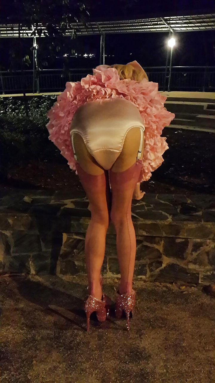 19P Asian Sisy maid in pink