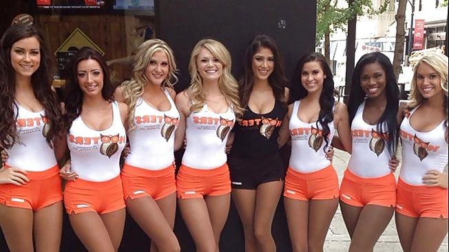 18P Hooters Babes Which one would you fuck and how?! 