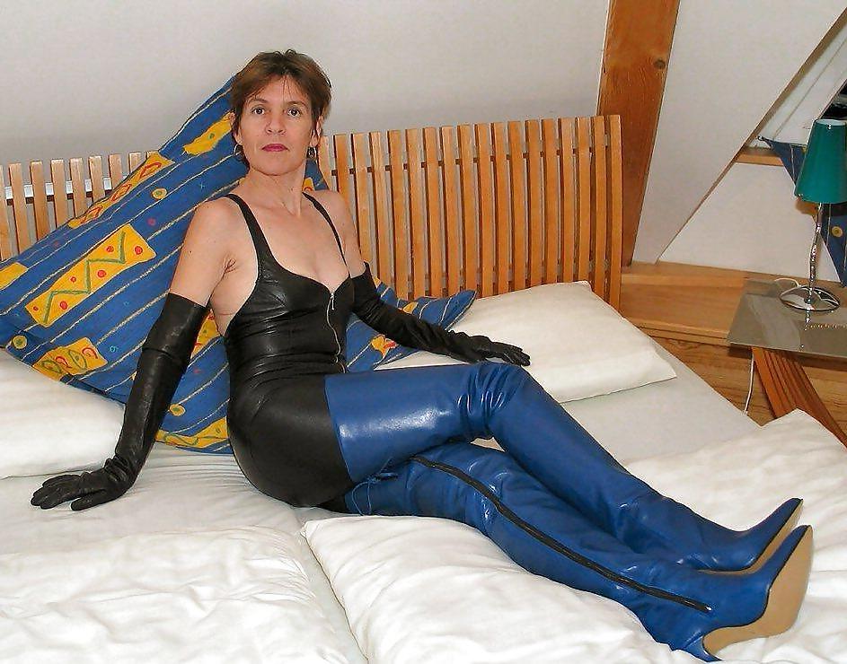 15P Whose boots are you going to cum on?