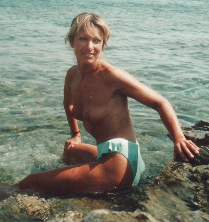 25P SEXY AMATEURS ONLY