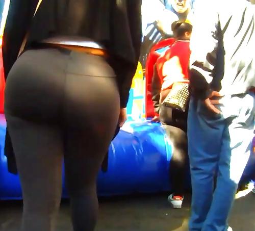 12P Big Asses In Spandex Voyeur Edition 