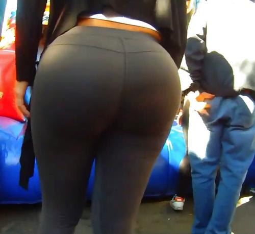 12P Big Asses In Spandex Voyeur Edition 