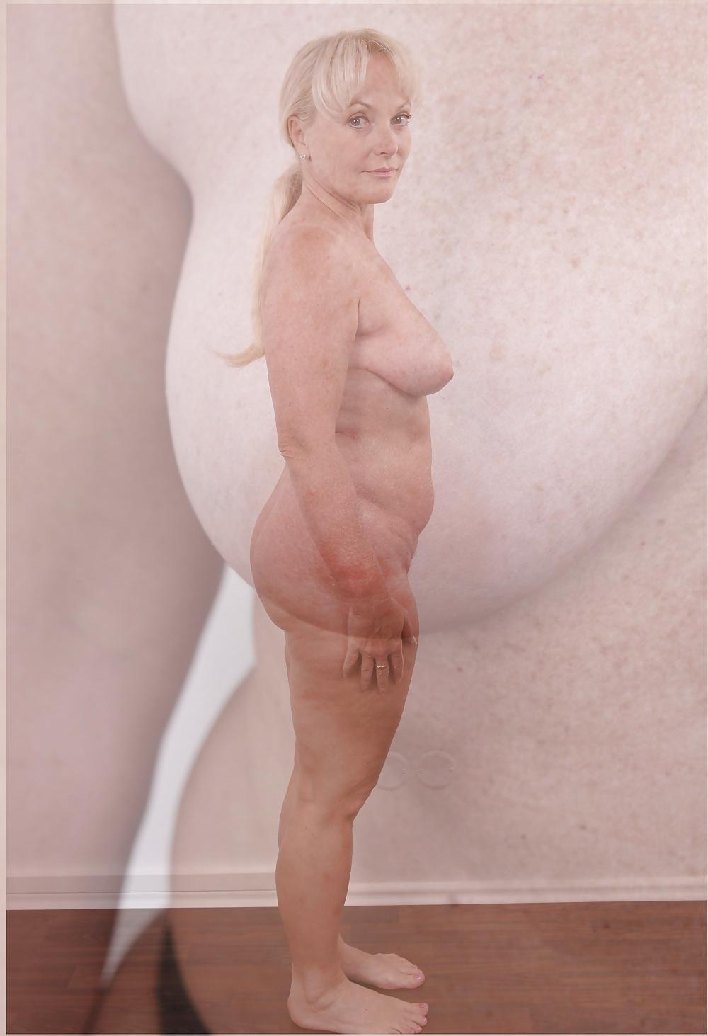25P Casting Tits & Cunts
